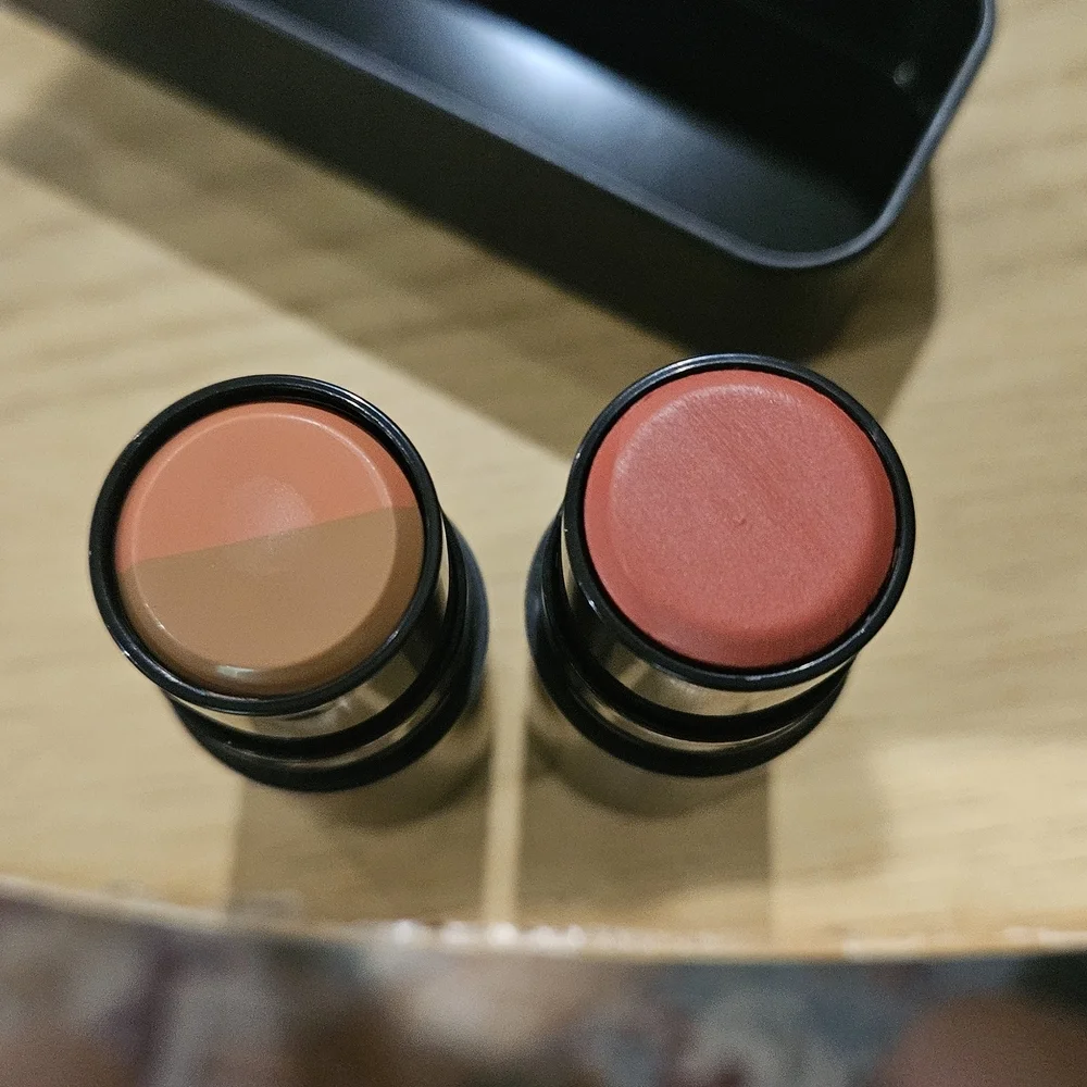 NUDESTIX GLAMZILLA Dirty 30 2 Piece Blush Kit. Bronze/peachy. NIB